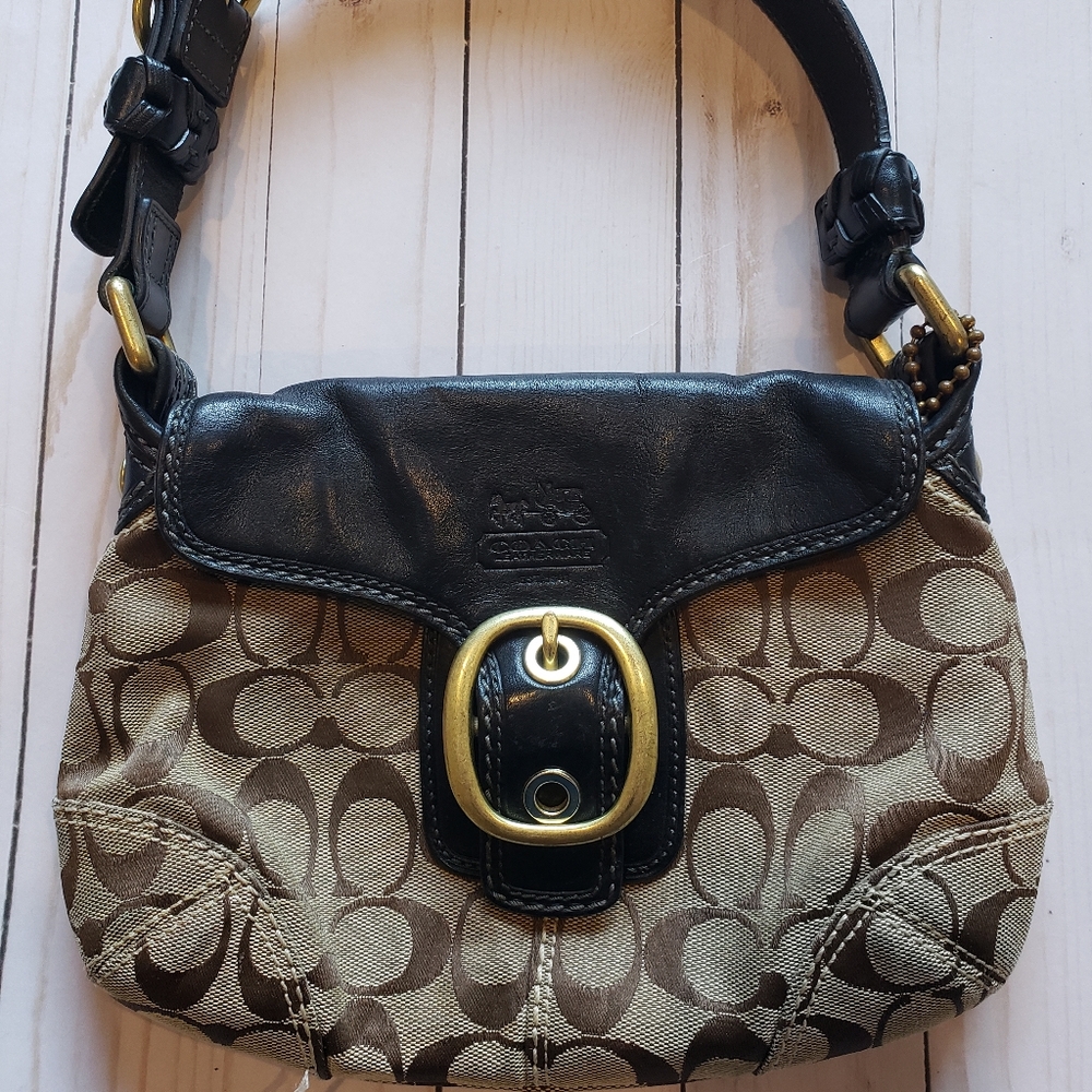 VGUC Authentic Coach Handbag
